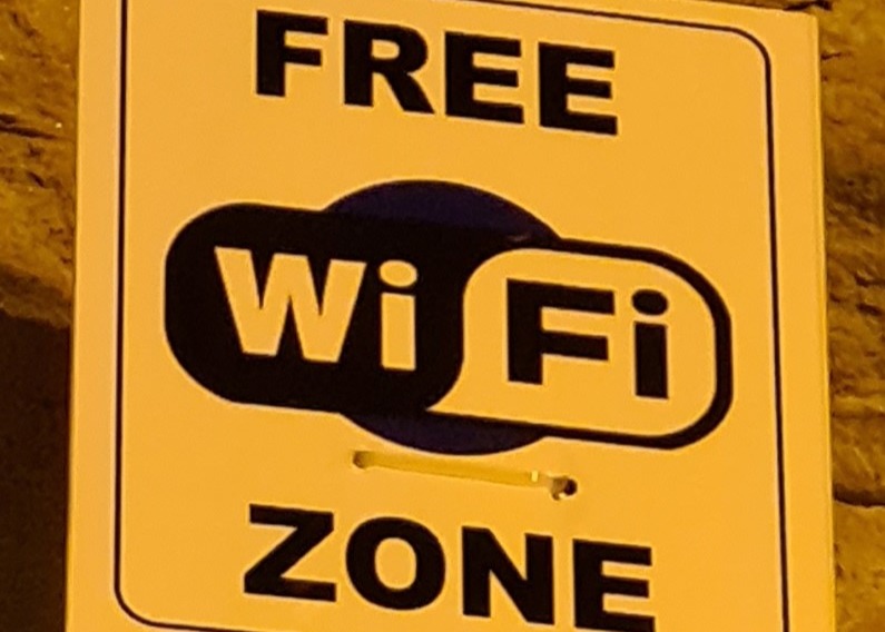 WI-FI  LIBERO NELLE PIAZZE DI PIEVE!