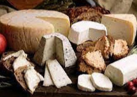 “ASSEGNAZIONE VOUCHER/BUONI SPESA PER L’ACQUISTO DI PRODOTTI TIPICI DELLA PANIFICAZIONE A LUNGA CONSERVAZIONE E FORMAGGI OVINI, CAPRINI E VACCINI, ESCLUSO IL PECORINO ROMANO”