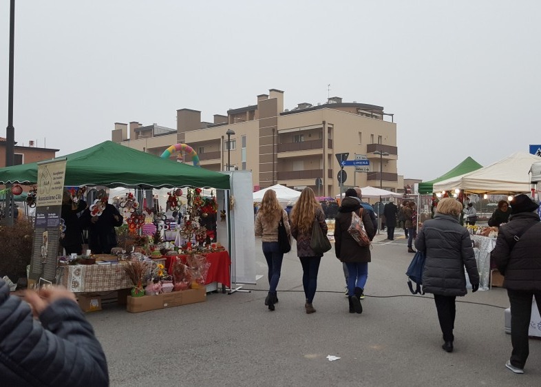 12 DICEMBRE: MERCATINO DI NATALE 2021