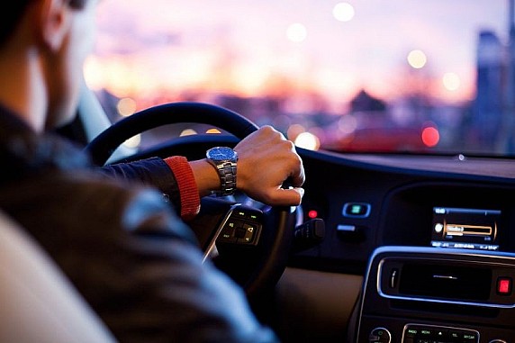 Cambio gomme da invernali a estive: c'è tempo fino al 15 maggio 2022! Le regole