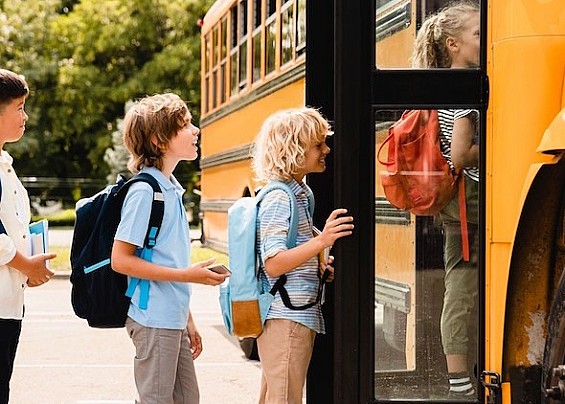 APERTE LE ISCRIZIONI AL SERVIZIO DI TRASPORTO SCOLASTICO A.S. 2023/2024