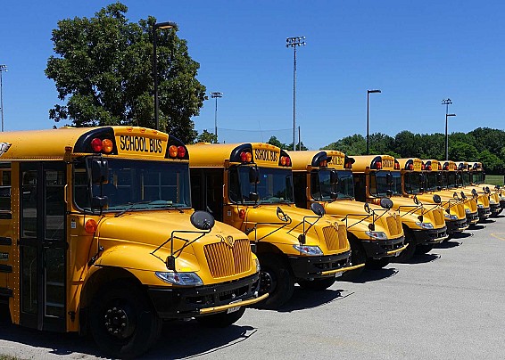 Servizio trasporto scolastico comunale per le scuole primarie e scuola secondaria di primo grado per a.s. 2023/2024