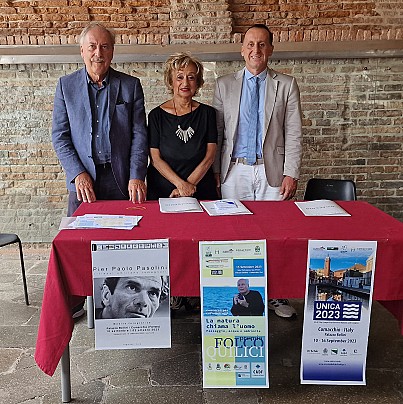 Presentazione UNìCA (2)