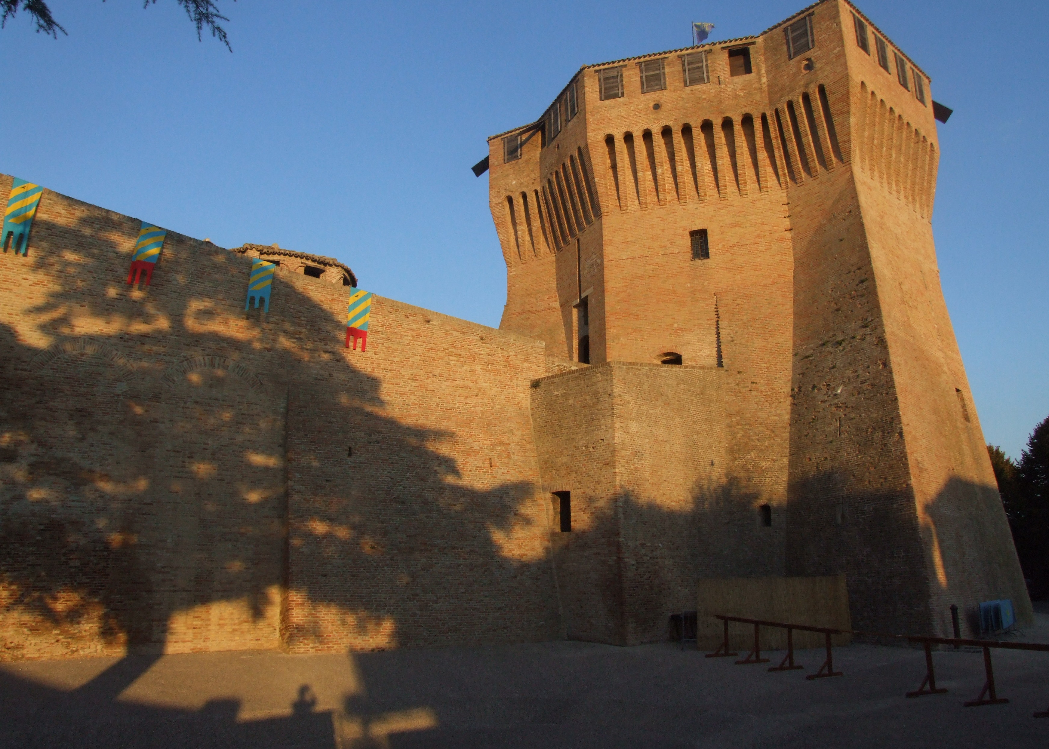 Il video della Rocca Roveresca | Mondavio Turismo
