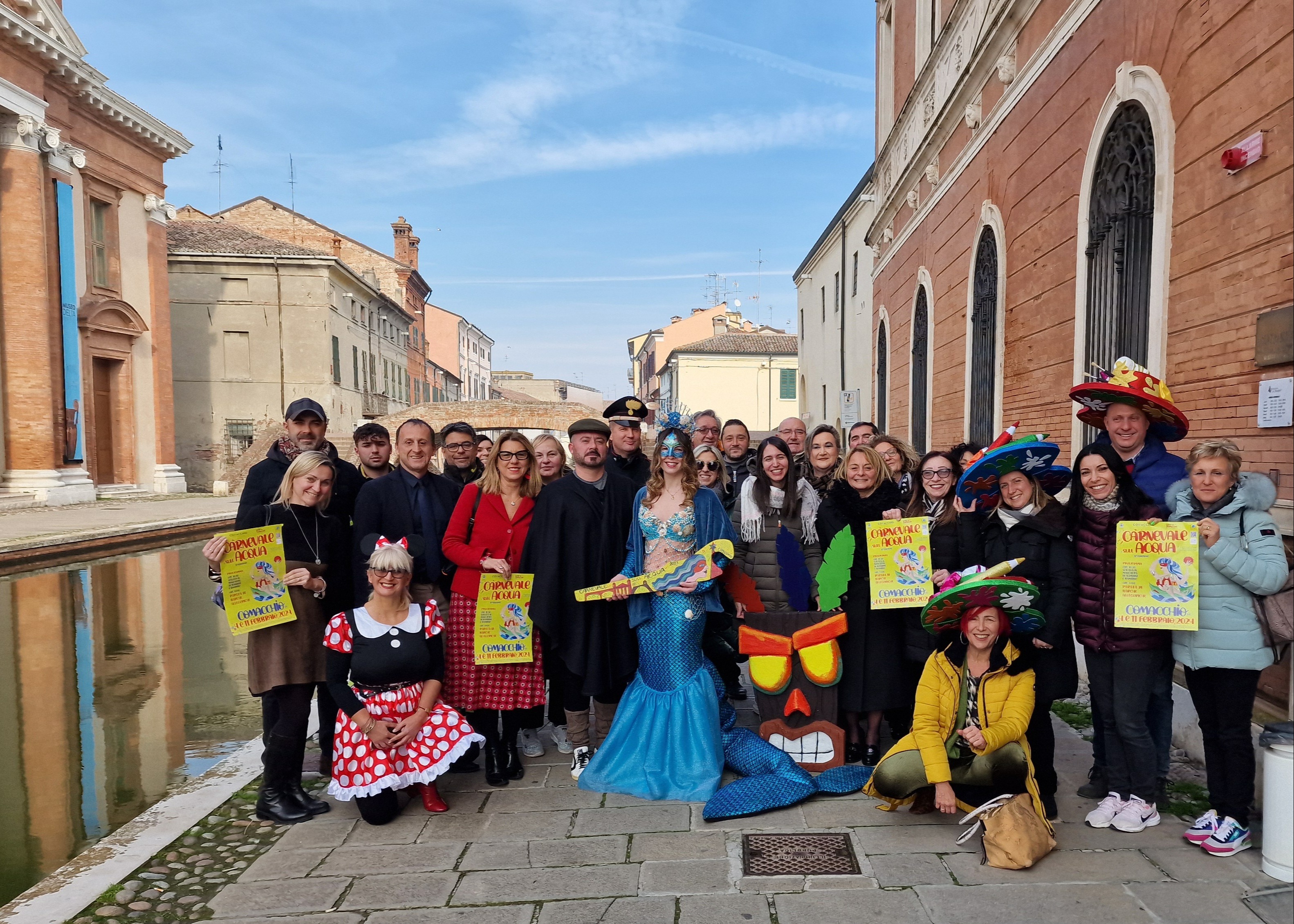 Presentata l’11esima edizione del Carnevale sull’acqua. Il vicesindaco Tomasi: “Evento unico nel suo genere”. L’assessore alla Cultura e al Turismo Mari: “Manifestazione di risonanza nazionale”.