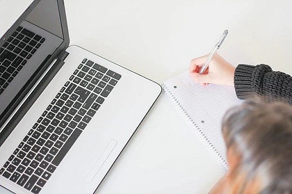Certificati anagrafici e stato civile: nei piccoli comuni richiedibili alle Poste