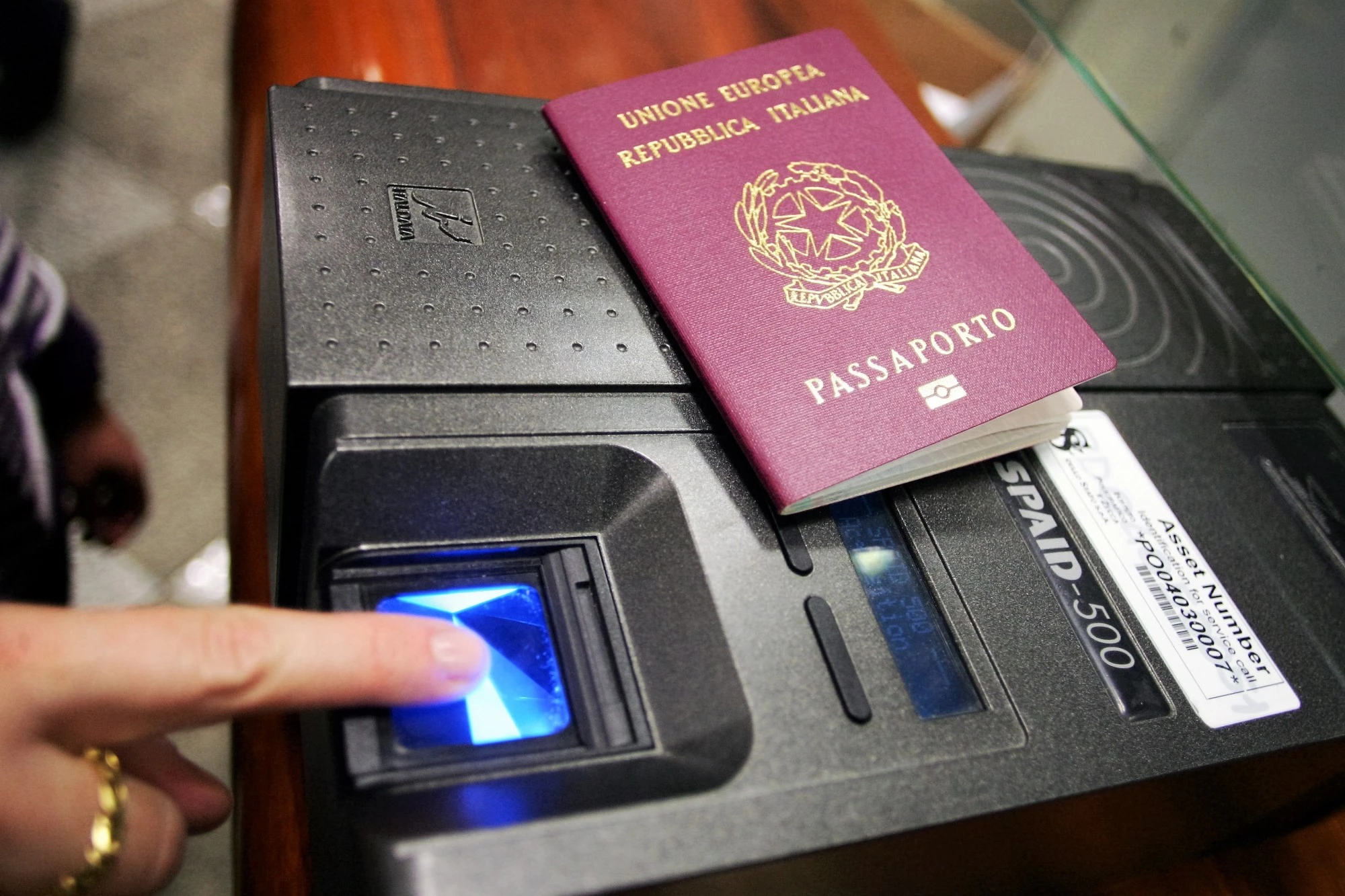 Passaporto elettronico al proprio domicilio: rideterminazione importo onere a carico dell'interessato