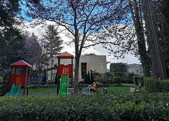 RIAPRE NEI FINE SETTIMANA IL  PARCO PUBBLICO DI VIA DI GUADAGNOLO