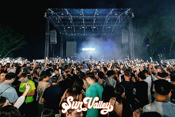 Sun Valley 16