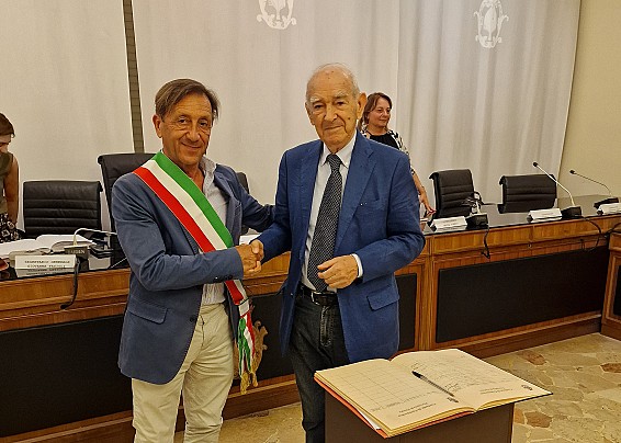 L'architetto Diego Maestri encomiato con la riconoscenza civica dal Comune di Comacchio