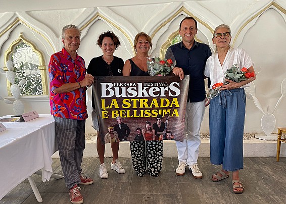 Domenica 18 agosto a Comacchio, per il 30° anno consecutivo, l'anteprima del Ferrara Buskers Festival.