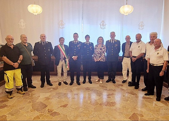 Cerimonia di saluto per il Ten. Col. Treccani, Comandante della Compagna dei Carabinieri di Comacchio nominato Comandante del Reparto operativo provinciale