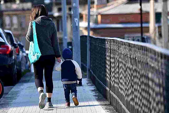 Lavoratrici madri: istruzioni per l'esonero contributivo 2025