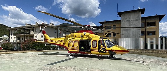 1987 - 2022: 35 anni di Elisoccorso Brescia Storie di persone tra cielo e terra