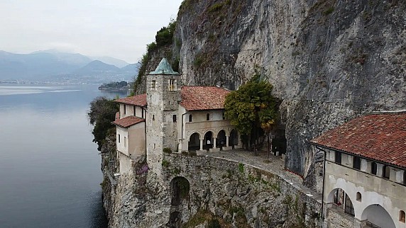 Eremo-Santa-Caterina-del-Sasso-FFB-3