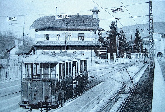ghirla._stazione._indicazione_delle_tre_destinazioni