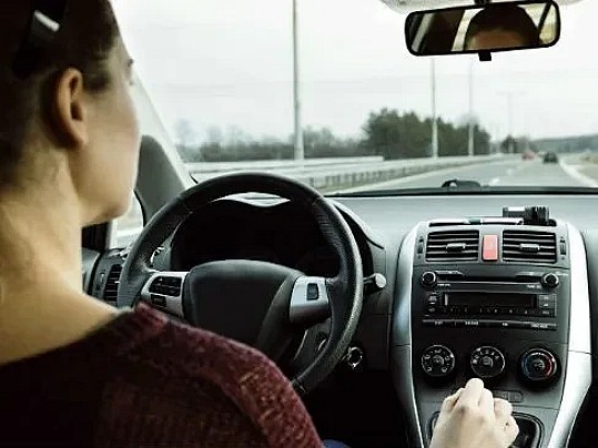 Veicoli aziendali: nuove regole fiscali dal 2025 e regime transitorio