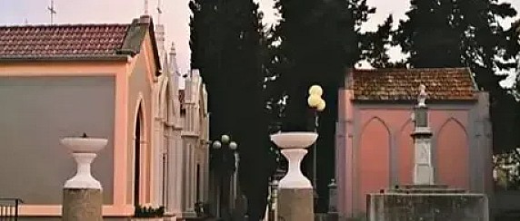 AVVISO PUBBLICO PER L’ASSEGNAZIONE DI LOTTI CIMITERIALI DESTINATI ALLA COSTRUZIONE DI EDICOLE FUNERARIE PRIVATE NEL CIMITERO COMUNALE DI SQUILLACE