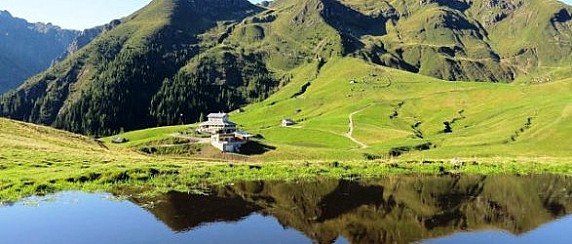Strada dei Piani dell'Avaro