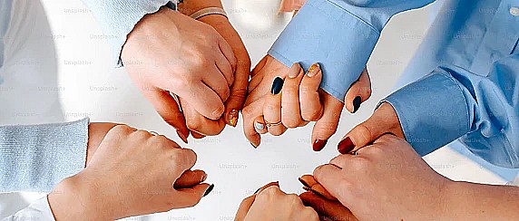 AVVISO PUBBLICO PER ASSEGNAZIONE DI CONTRIBUTI ECONOMICI PER ATTIVITA’ IN AMBITO CULTURALE / SOCIALE / SPORTIVO / AGGREGATIVO-SOCIALIZZANTE SVOLTE NELL’ANNO 2025