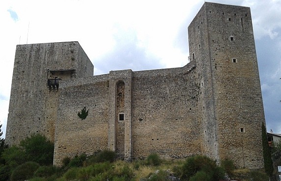 Pereto_castello_Marsica2
