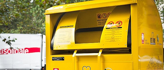 Sospensione temporanea del servizio di raccolta rifiuti tessili