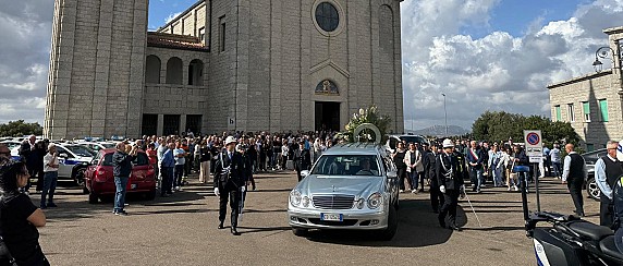 Il saluto della comunità e del territorio al comandante Giua