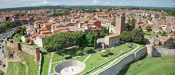 Scopri Tuscania