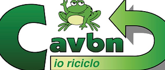 Raccolta differenziata imballaggi in vetro e di indumenti usati