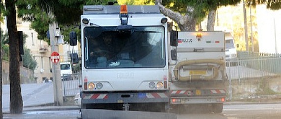 AVVISO SPAZZAMENTO STRADE CON MEZZO MECCANICO VENERDI' 8 AGOSTO 2025