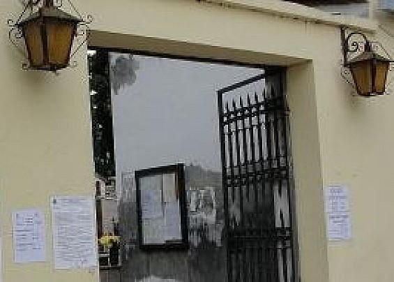 Approvato all'unanimità il regolamento della gestione dei cimiteri