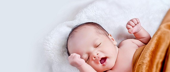 AVVISO PUBBLICO: Erogazione di contributi economici una tantum alle famiglie con bambini nati/adottati nel 2025 residenti a Padenghe sul Garda