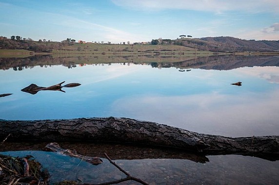 Lago-di-Mezzano-1-768x512