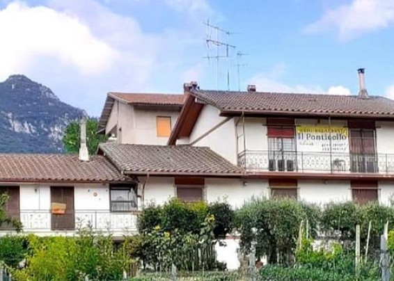 B&B e casa vacanze  Il Ponticello