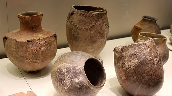 ceramica-neolitica-hjuygsdf-kawE--1248x698@abc