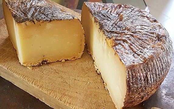 pecorino-abruzzese-1080x675