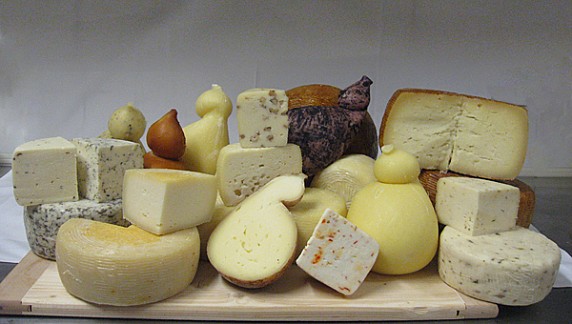 formaggi-abruzzesi-1