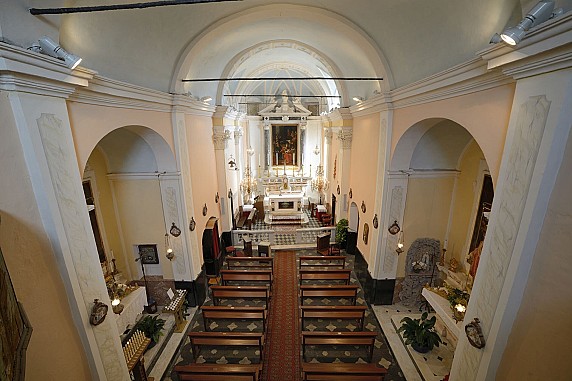 Madonna delle Grazie - interno 3 Emerson