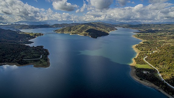 lago-campotosto-hd