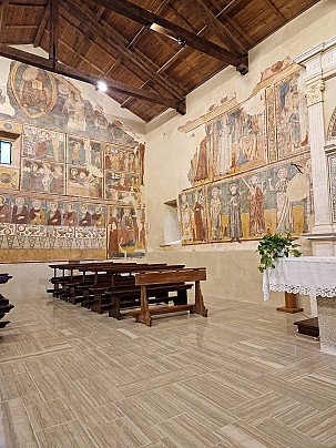 40d9d51f-c825-4150-aca1-da95cf8b68b6