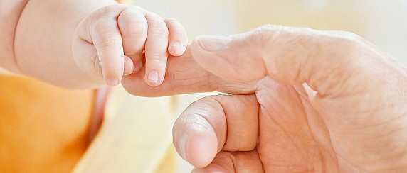 Concessione di contributi per ogni figlio nato, adottato o in affido preadottivo nel corso del 2022 e anni successivi. RIAPERTURA TERMINI per la presentazione delle domande per l’ottenimento del contributo regionale “Assegno di natalità"
