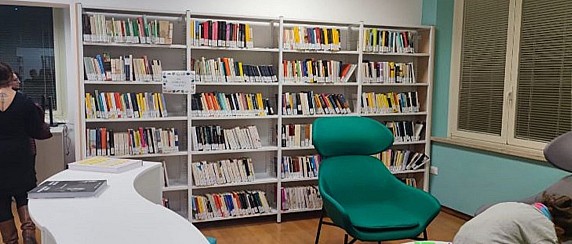 Biblioteca municipale di Villa Poma