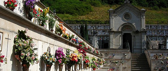 Ciclo estumulazioni ordinarie presso i cimiteri di Sarezzo e di Zanano: variazione di data e orario
