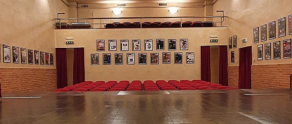Il “buon vento” alza il sipario del teatro San Fedele