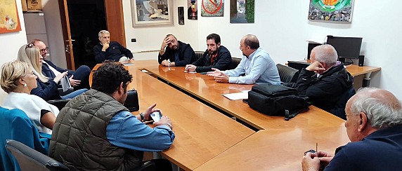 Ferrovia Roma - Viterbo, incontro tra Sindaci e Comitato Pendolari: assenti Cotral, Astral e Regione Lazio. Intervenga Rocca.