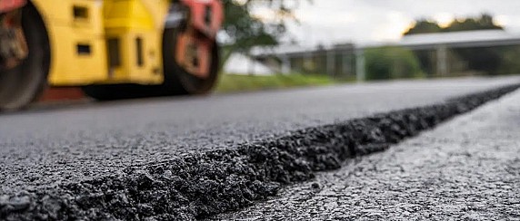 Modifica viabilità per asfaltatura di Via Garibaldi, all'intersezione con Via IV Novembre e Via Guarneri