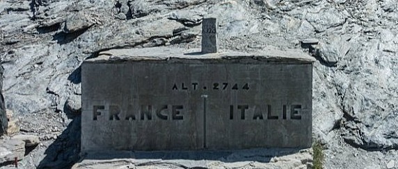 Ordinanza di chiusura al transito del Colle dell'Agnello.