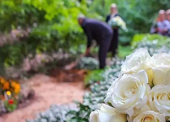 AVVISO PUBBLICO CHIUSURA CIMITERO COMUNALE PER ESECUZIONE OPERAZIONE DI ESUMAZIONE STRAORDINARIA SALME