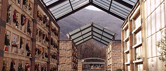 Orari di apertura dei cimiteri di Zanano e Sarezzo dall'8 novembre 2025