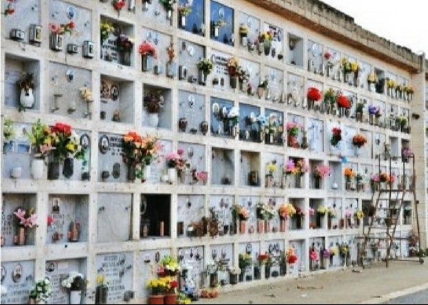 AVVISO ALLA CITTADINANZA ATTIVAZIONE SERVIZIO CIRCOLARE BUS NAVETTA NELLA GIORNATA DEL 01.11.2025 IN OCCASIONE DELLA COMMEMORAZIONE DEI DEFUNTI